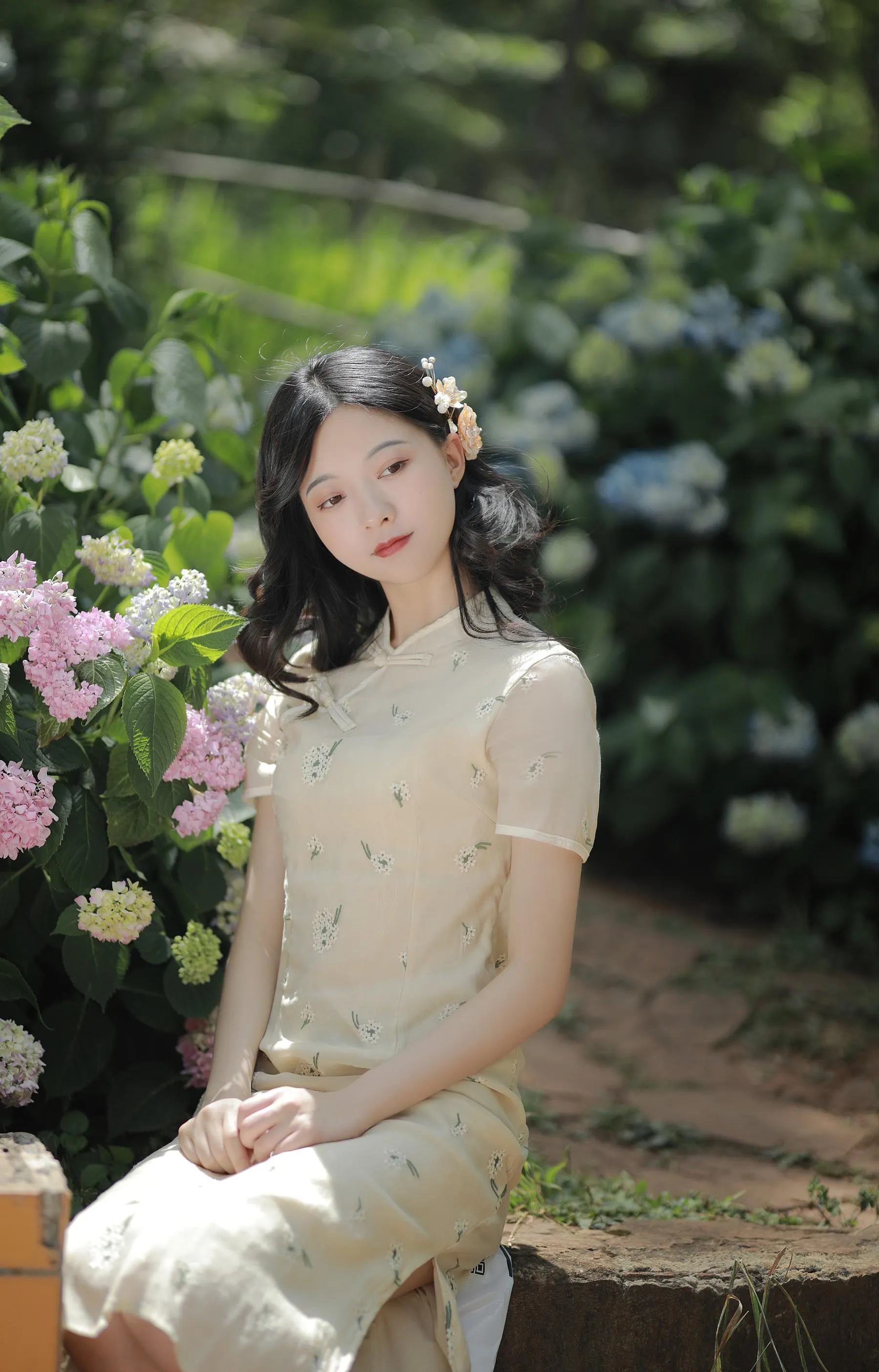 [艺图语] 2022.06.26 一梦芳华 YunFleur [28P]插图1